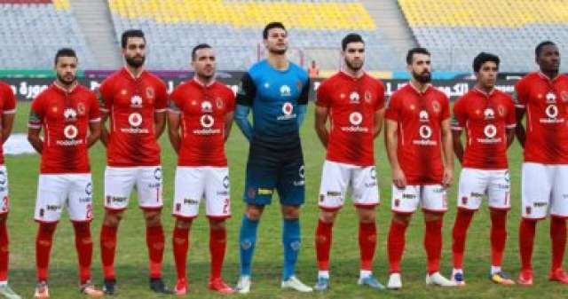 البدري يعلن قائمة الأهلي لمباراة مونانا