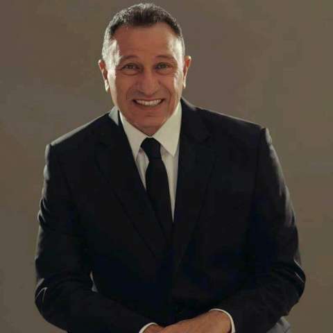 الخطيب يشكر سابقيه