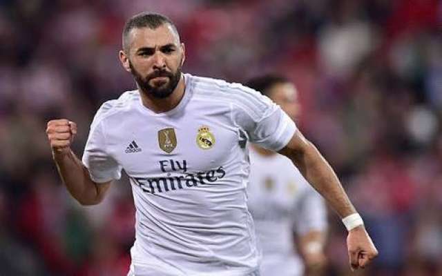 كريم بنزيما يسجل ارقام قياسية بهدفه بالامس