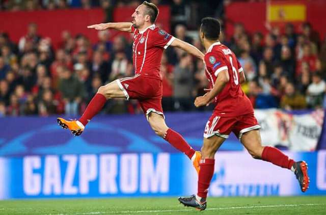 في دوري الأبطال : بايرن ميونيخ يفوز على إشبيلية 2-1 ويقترب من نصف النهائي