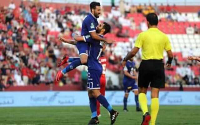 نجم وسط الأهلي يغيب عن مباراة سموحة