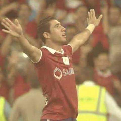 نجم دفاع الأهلي يعود بعد إنهاء برنامجه العلاجي