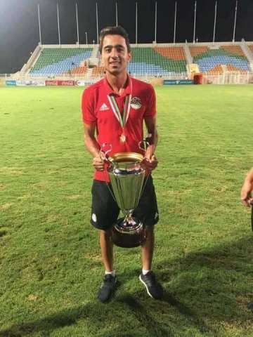 لاعب الأهلي الشاب يتعافى من الإصابة بكسر في الترقوة