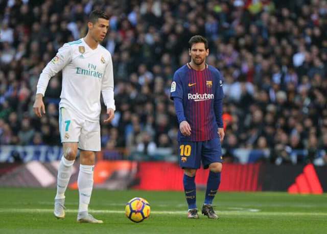 بعد كلاسيكو مثير.. تعرف علي أهم أرقام برشلونة وريال مدريد