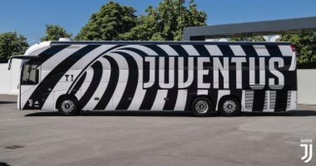 يوفنتوس يكشف عن الحافلة الجديدة فى الموسم المقبل.. صور