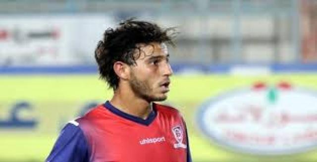 الأهلي يكثف مفاوضاته لضم لاعب وسط إنبي