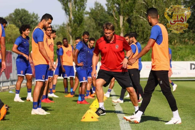 «3 نقاط» فقط تكفي الأهلي للتأهل لدور الثمانية