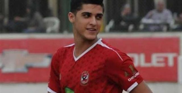 أحمد الشيخ يوقع لأهلي طرابلس