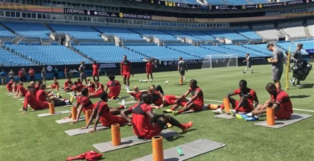 صلاح يختتم تدريباته مع ليفربول لمواجهة مان سيتي بكأس الأبطال