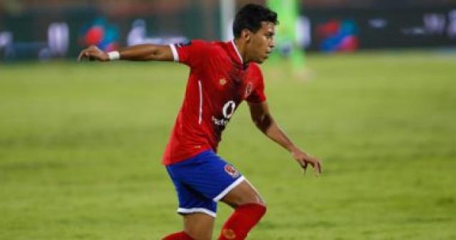 أحمد حمودى يقترب من المقاولون العرب قبل غلق باب القيد