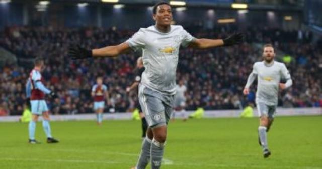 سيناريو مورينيو مع محمد صلاح يثير أزمة فى مانشستر يونايتد