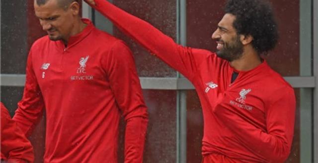 صلاح يستعد لمواجهة وست هام بالدوري الإنجليزي (صور)