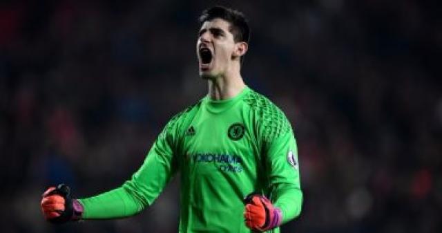 فيديو.. أجمل تصديات كورتوا حارس ريال مدريد الجديد