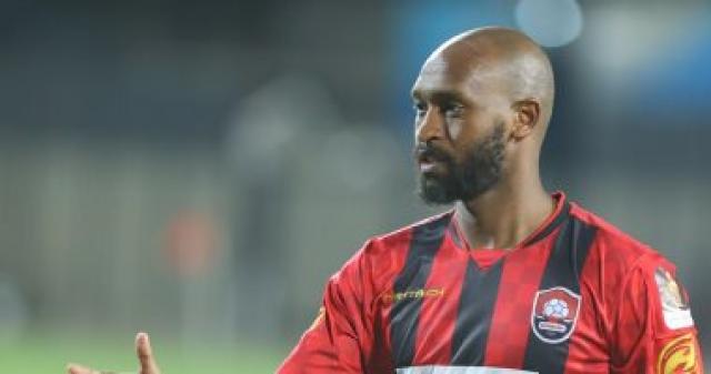 شيكابالا يوقع عقد أبولون اليونانى "الثلاثى" ويخطر الزمالك باختياره