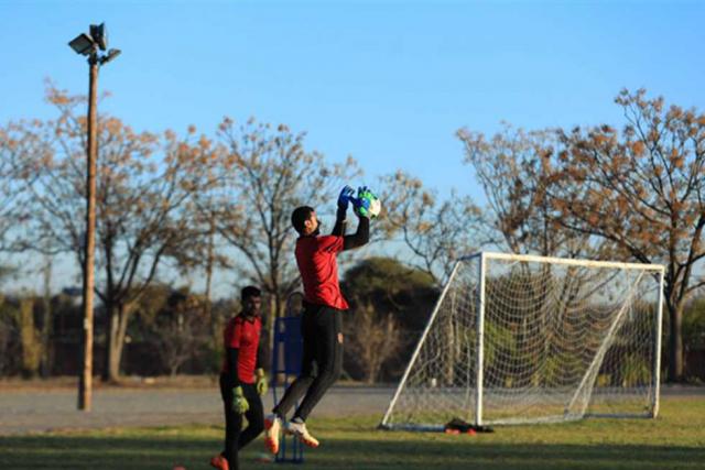 ‎ لليوم الثاني على التوالى ..أشغال شاقة لحراس المرمى في مران الأهلي