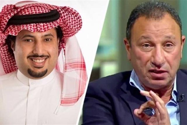 شاهد ..تركى يهدى أغنية هدد ..للنادى اللى في باله