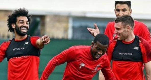 محمد صلاح تاجر السعادة فى تدريبات ليفربول...صور