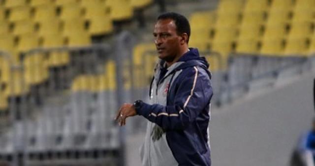 أسامة عرابى يهاجم أجيرى بسبب أحمد فتحى والونش