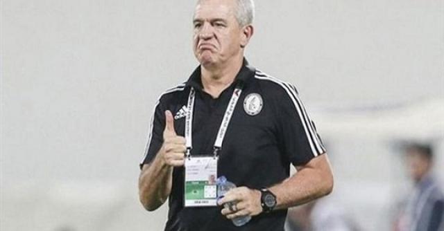 فيديو .. أجيرى يشارك فى تدريبات حراسة المرمى قبل مواجهة النيجر