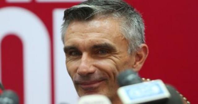 كارتيرون: «هورويا» فريق منظّم.. ويؤدي بنفس طريقة «مازيمبي»