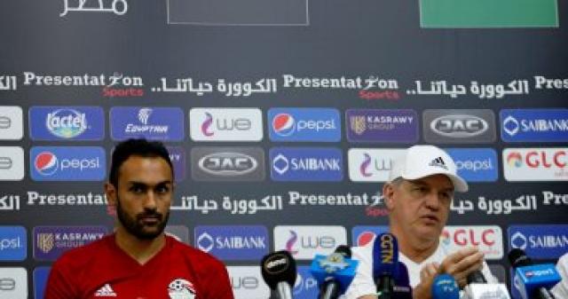 أجيرى يجتمع بمعاونيه لمناقشة ترتيبات معسكر سوازيلاند