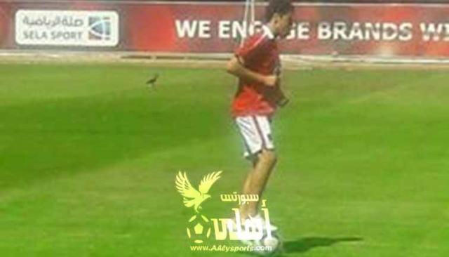 بعد غياب ستة أسابيع .. عمرو السولية يعود لصفوف الأهلى