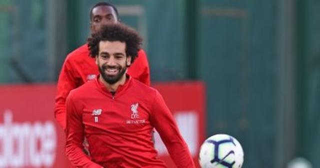محمد صلاح يرد على شائعات غيابه عن مباراة تونس باتصال هاتفى