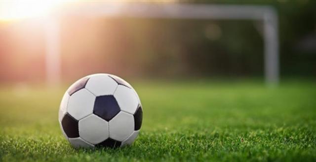 مواعيد المباريات الهامة اليوم  في الدوري الممتاز وكأس رابطة المحترفين الإنجليزية