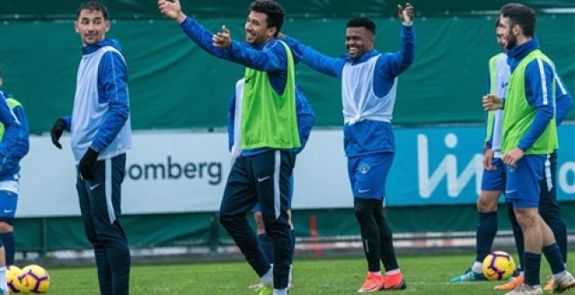 تريزيجيه يعود لـ«قاسم باشا» بعد عقد قرانه