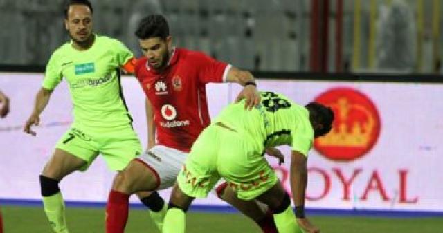 الأهلي ينهي الشوط الأول متقدماً على بتروجت بهدف الشيخ