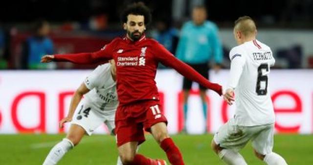 قطار ليفربول يصل محطة بيرنلي في الدوري الإنجليزى