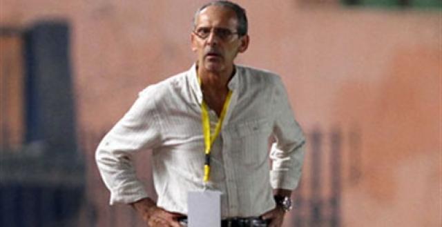 الإسماعيلي يحاول إثناء فييرا عن الرحيل أملا في إنقاذ الفريق