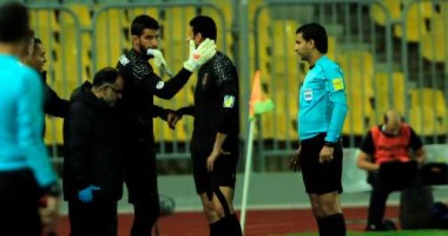 الأهلى يعلن جاهزية إكرامى وأزارو للقاء النجوم غداً