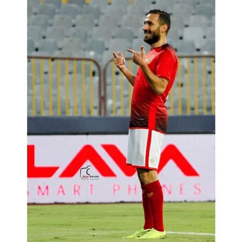 معلول علي اعتاب التجديد للاهلي