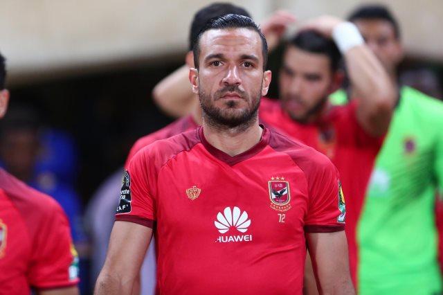 رسميا  معلول يجدد عقده مع الأهلى موسمين