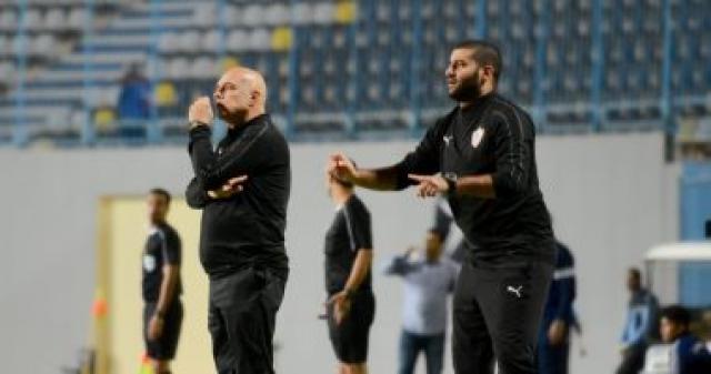 جروس يرسم سيناريو مواجهة بترو أتلتيكو الأنجولى