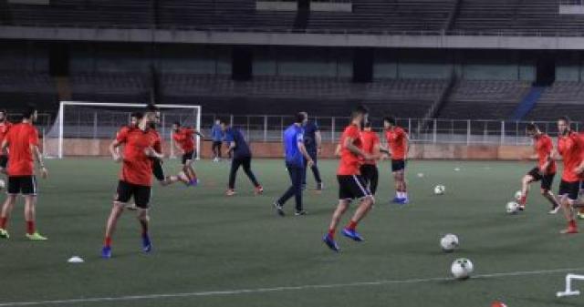 الأهلى يتحدى الرطوبة فى الكونغو بـ"المياه والعصائر" قبل موقعة فيتا