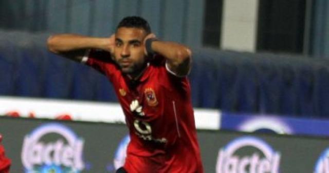 مؤمن زكريا يُثير الجدل فى الأهلى بسبب العرض الفنلندى