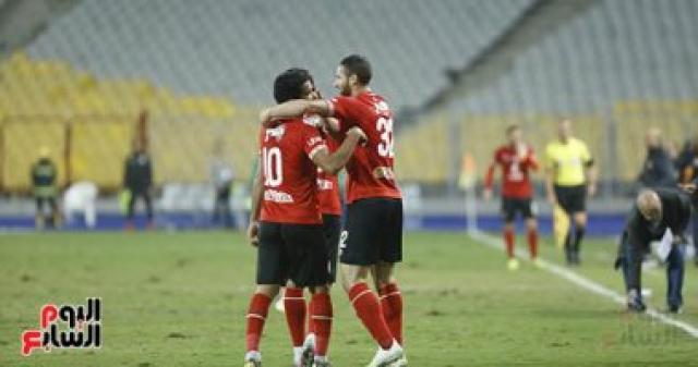 الأهلى يختار "لونين" للزى البديل بالموسم القادم فى الدورى ودورى الأبطال
