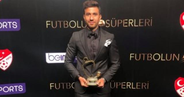 الجبلاية تهنئ تريزيجيه وحجازى بجوائز الأفضل