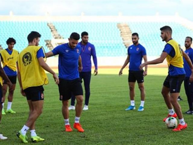 الأهلي يختتم مرانه الرئيسي على ملعب مالابو