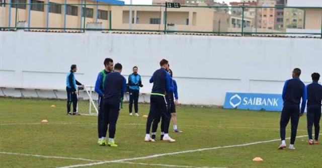 مدرب الاسماعيلي يجتمع مع ثنائي الدراويش قبل انطلاق المران