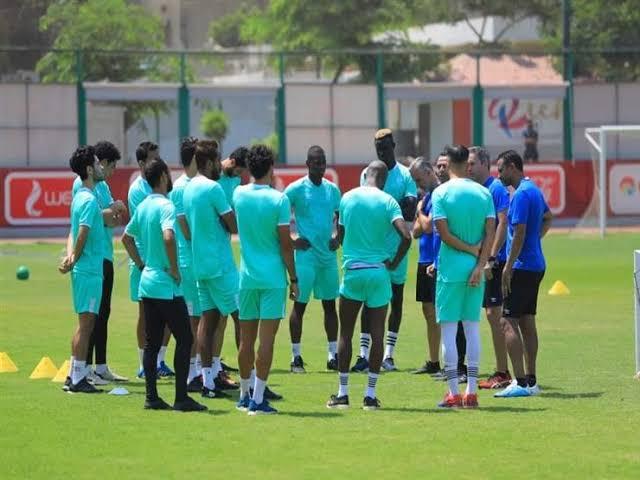 فايلر يحذر اللاعبين