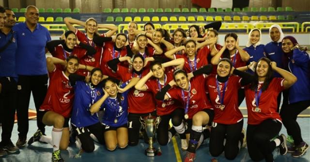 «سيدات طائرة الأهلي» يتوجن ببطولة كأس مصر