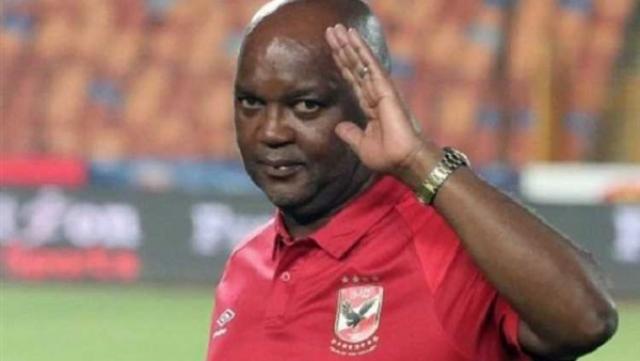 موسيماني يحذر دفاع الأهلي من خطورة نجم الزمالك