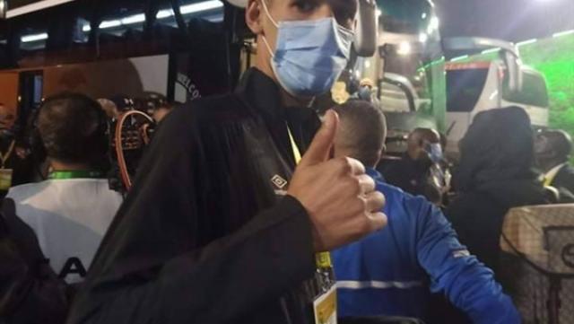 ثلاثي الأهلي يؤازز الفريق من المدرجات