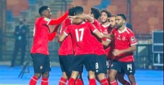 لاعبي الأهلي