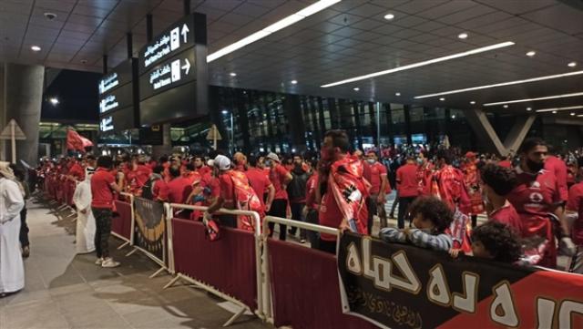 استقبال أسطوري من جماهير الأهلي لبعثة الفريق