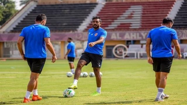 الأهلي يستكمل تدريباته على ملعب جامعة قطر