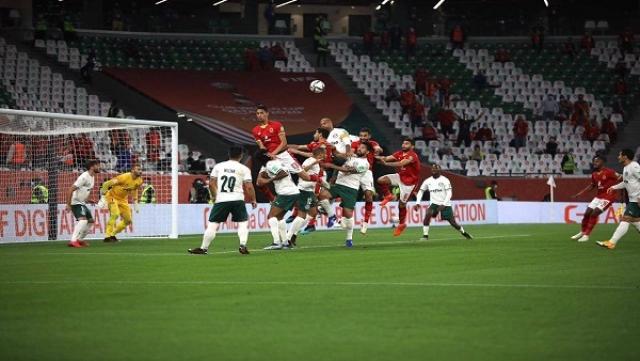 التعادل السلبي يحسم الشوط الأول بين الأهلي وبالميراس في مونديال الأندية